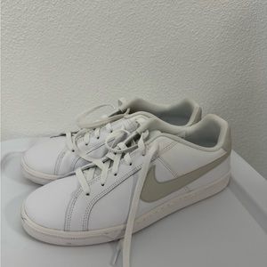 White Nike Sneakers